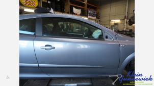 Begagnade Dörr, 2-dörrars, höger Opel Astra Pris € 75,00 Marginaltabell erbjuds av Klein Gunnewiek Autodemontage & Motorentechniek