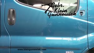 Gebrauchte Tür 4-türig rechts vorne Opel Vivaro Preis € 100,00 Margenregelung angeboten von Gebr.Klein Gunnewiek Ho.BV