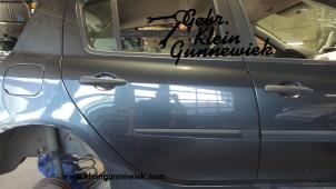 Used Rear door 4-door, right Renault Clio Price € 65,00 Margin scheme offered by Gebr.Klein Gunnewiek Ho.BV