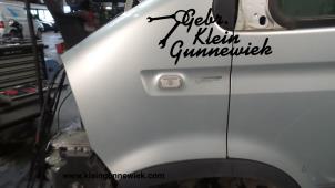 Gebrauchte Kotflügel links vorne Renault Master Preis € 35,00 Margenregelung angeboten von Gebr.Klein Gunnewiek Ho.BV