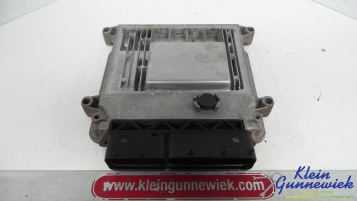 Used Injection computer Kia Ceed Price € 79,00 Margin scheme offered by Klein Gunnewiek Autodemontage & Motorentechniek