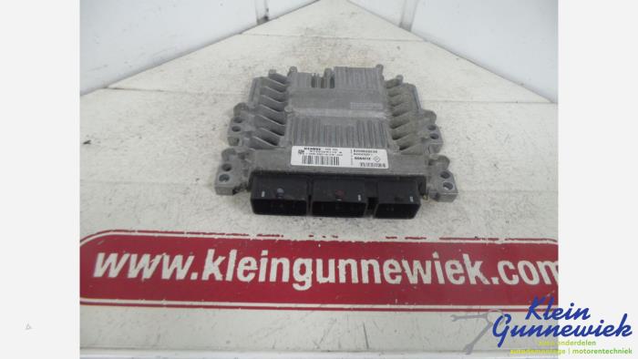 Used Injection computer Renault Megane Price € 45,00 Margin scheme offered by Klein Gunnewiek Autodemontage & Motorentechniek