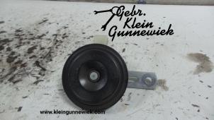 Gebrauchte Hupe Renault Kangoo Preis € 15,00 Margenregelung angeboten von Gebr.Klein Gunnewiek Ho.BV