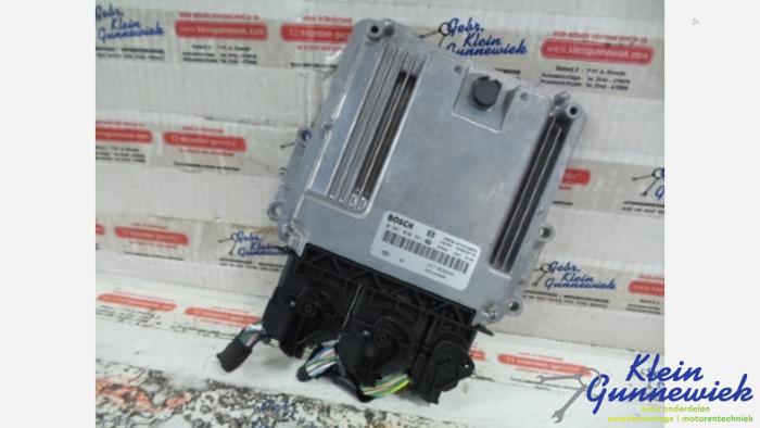 Used Injection computer Renault Trafic Price € 317,00 Margin scheme offered by Klein Gunnewiek Autodemontage & Motorentechniek