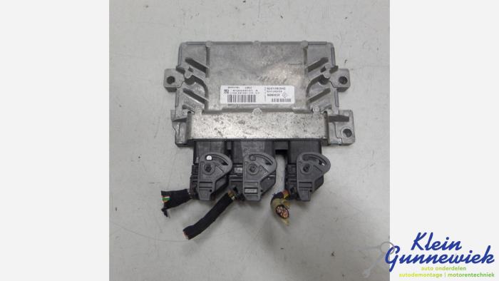 Used Injection computer Dacia Sandero Price € 57,00 Margin scheme offered by Klein Gunnewiek Autodemontage & Motorentechniek