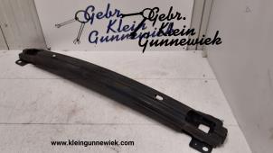 Used Front bumper frame Kia Cee'D Price € 45,00 Margin scheme offered by Gebr.Klein Gunnewiek Ho.BV