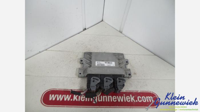 Used Injection computer Renault Clio Price € 59,00 Margin scheme offered by Klein Gunnewiek Autodemontage & Motorentechniek