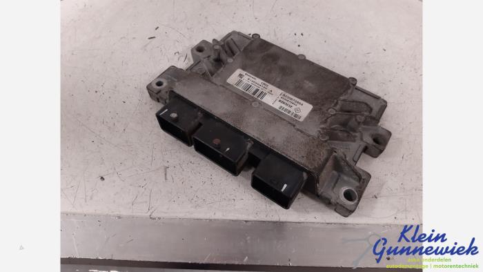 Used Injection computer Dacia Sandero Price € 59,00 Margin scheme offered by Klein Gunnewiek Autodemontage & Motorentechniek