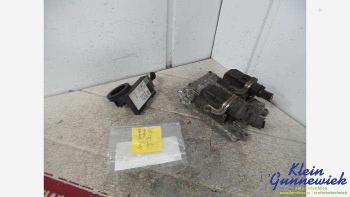 Used Injection computer Opel Zafira Price € 46,00 Margin scheme offered by Klein Gunnewiek Autodemontage & Motorentechniek