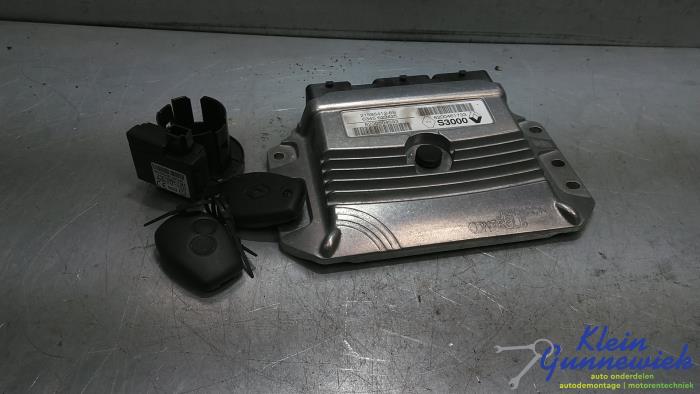 Used Injection computer Renault Clio Price € 59,00 Margin scheme offered by Klein Gunnewiek Autodemontage & Motorentechniek