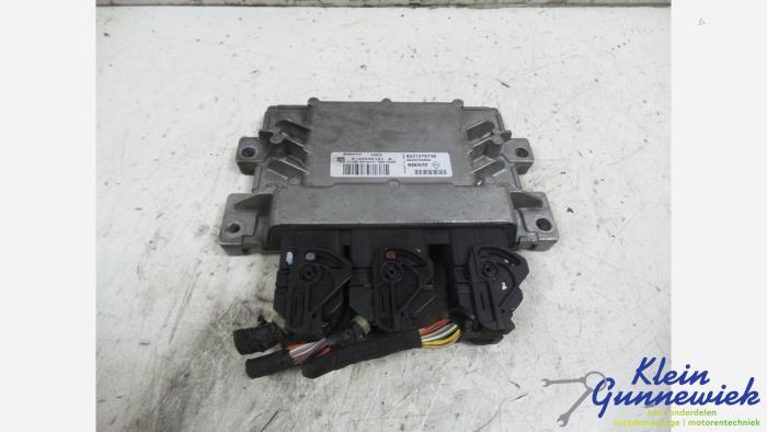 Used Injection computer Renault Twingo Price € 100,00 Margin scheme offered by Klein Gunnewiek Autodemontage & Motorentechniek