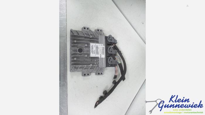 Used Injection computer Renault Kangoo Price € 63,00 Margin scheme offered by Klein Gunnewiek Autodemontage & Motorentechniek