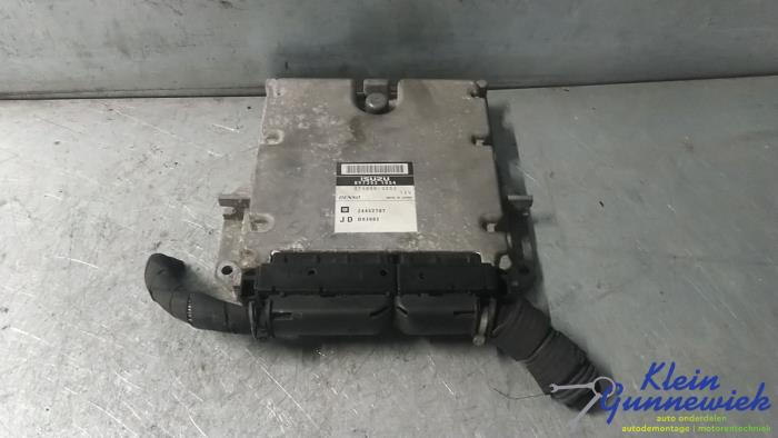 Used Injection computer Opel Signum Price € 41,00 Margin scheme offered by Klein Gunnewiek Autodemontage & Motorentechniek