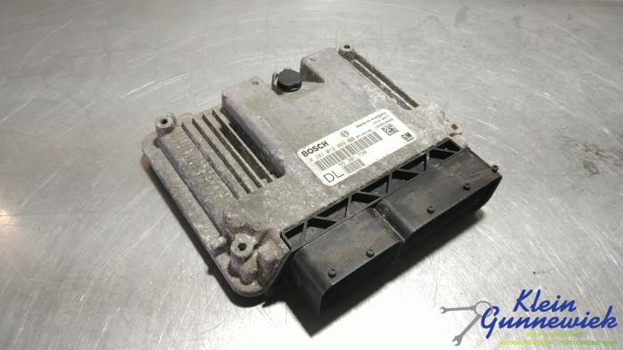 Used Injection computer Opel Vectra Price € 49,00 Margin scheme offered by Klein Gunnewiek Autodemontage & Motorentechniek