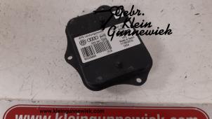 Używane Sterownik oswietlenia Volkswagen Golf Sportsvan Cena € 95,00 Procedura marży oferowane przez Gebr.Klein Gunnewiek Ho.BV