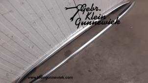 Usados Raíl de techo izquierda Volkswagen Tiguan Precio € 125,00 Norma de margen ofrecido por Gebr.Klein Gunnewiek Ho.BV