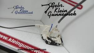 Gebrauchte Türschlossmechanik 2-türig links Volkswagen Crafter Preis € 40,00 Margenregelung angeboten von Gebr.Klein Gunnewiek Ho.BV