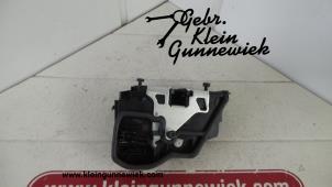 Gebrauchte Türschlossmechanik 4-türig links hinten BMW X4 Preis € 40,00 Margenregelung angeboten von Gebr.Klein Gunnewiek Ho.BV