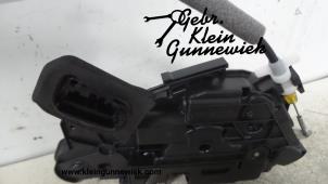 Usagé Serrure portière mécanique 4portes avant gauche Seat Leon Prix € 50,00 Règlement à la marge proposé par Gebr.Klein Gunnewiek Ho.BV