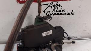 Gebrauchte Türschlossmechanik 4-türig links hinten Seat Leon Preis € 35,00 Margenregelung angeboten von Gebr.Klein Gunnewiek Ho.BV