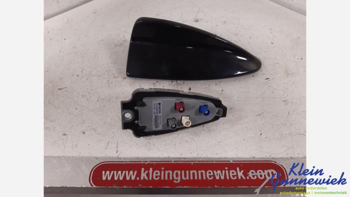 Usados Antena GPS BMW X3 Precio € 50,00 Norma de margen ofrecido por Klein Gunnewiek Autodemontage & Motorentechniek