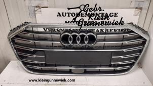 Używane Grill Audi A8 Cena € 295,00 Procedura marży oferowane przez Gebr.Klein Gunnewiek Ho.BV