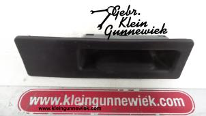 Used Tailgate handle BMW 4-Serie Price € 20,00 Margin scheme offered by Gebr.Klein Gunnewiek Ho.BV
