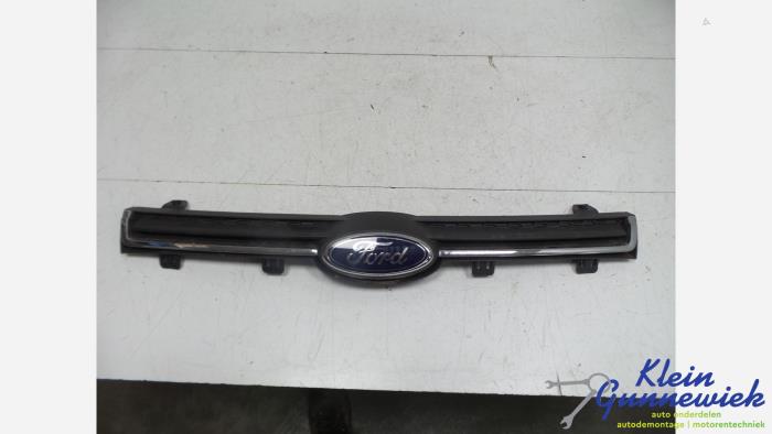 Używane Grill Ford Ecosport Cena € 21,00 Procedura marży oferowane przez Klein Gunnewiek Autodemontage & Motorentechniek