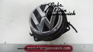 Usagé Poignée hayon Volkswagen Polo Prix € 70,00 Règlement à la marge proposé par Gebr.Klein Gunnewiek Ho.BV
