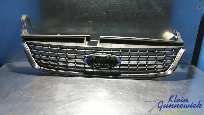 Używane Grill Ford Mondeo Cena € 23,00 Procedura marży oferowane przez Klein Gunnewiek Autodemontage & Motorentechniek