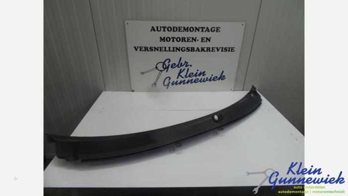 Używane Parawan Audi S6 Cena € 25,00 Procedura marży oferowane przez Klein Gunnewiek Autodemontage & Motorentechniek