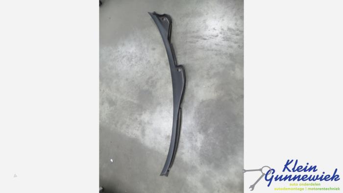 Używane Parawan Audi RS5 Cena € 27,00 Procedura marży oferowane przez Klein Gunnewiek Autodemontage & Motorentechniek