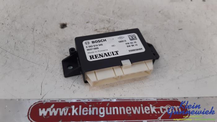 Usagé Module PDC Renault Clio Prix € 20,00 Règlement à la marge proposé par Klein Gunnewiek Autodemontage & Motorentechniek