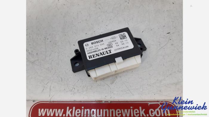 Usagé Module PDC Renault Clio Prix € 20,00 Règlement à la marge proposé par Klein Gunnewiek Autodemontage & Motorentechniek