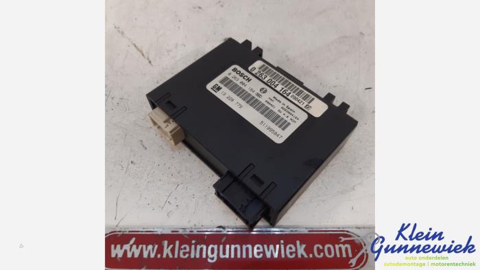 Begagnade PDC-modul Opel Astra Pris € 19,00 Marginaltabell erbjuds av Klein Gunnewiek Autodemontage & Motorentechniek