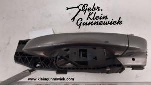 Gebrauchte Türgriff 4-türig links vorne Volkswagen Golf Preis € 25,00 Margenregelung angeboten von Gebr.Klein Gunnewiek Ho.BV