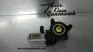 Gebrauchte Fenstermotor Tür Renault Trafic Preis € 35,00 Margenregelung angeboten von Gebr.Klein Gunnewiek Ho.BV