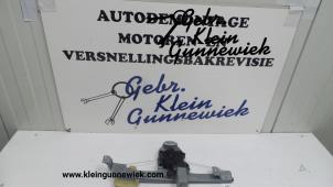 Gebrauchte Fenstermotor Tür Renault Captur Preis € 50,00 Margenregelung angeboten von Gebr.Klein Gunnewiek Ho.BV