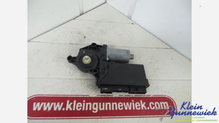 Usados Motor de ventanilla de puerta Seat Exeo Precio € 59,00 Norma de margen ofrecido por Klein Gunnewiek Autodemontage & Motorentechniek