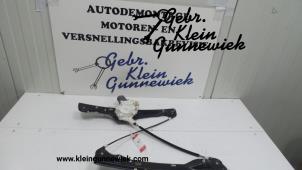 Używane Silnik szyby drzwiowej BMW 3-Serie Cena € 20,00 Procedura marży oferowane przez Gebr.Klein Gunnewiek Ho.BV