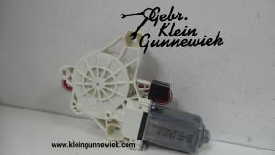 Usados Motor de ventanilla de puerta Audi A6 Precio € 35,00 Norma de margen ofrecido por Gebr.Klein Gunnewiek Ho.BV