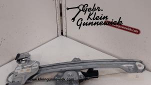 Usagé Moteur de vitre portière Opel Mokka Prix € 75,00 Règlement à la marge proposé par Gebr.Klein Gunnewiek Ho.BV