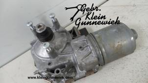 Gebrauchte Scheibenwischermotor vorne Audi Q7 Preis € 75,00 Margenregelung angeboten von Gebr.Klein Gunnewiek Ho.BV