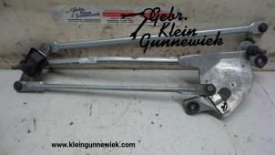 Used Wiper mechanism Ford Mondeo Price € 45,00 Margin scheme offered by Gebr.Klein Gunnewiek Ho.BV
