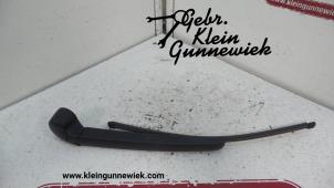 Usagé Bras essuie-glace arrière Audi A1 Prix € 25,00 Règlement à la marge proposé par Gebr.Klein Gunnewiek Ho.BV