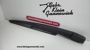 Used Rear wiper arm Opel Astra Price € 25,00 Margin scheme offered by Gebr.Klein Gunnewiek Ho.BV
