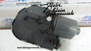 Used Front wiper motor Volkswagen Touran Price € 40,00 Margin scheme offered by Gebr.Klein Gunnewiek Ho.BV