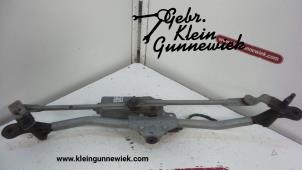 Gebrauchte Scheibenwischer Mechanik Skoda Roomster Preis € 50,00 Margenregelung angeboten von Gebr.Klein Gunnewiek Ho.BV