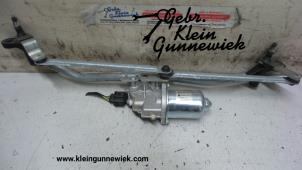 Used Front wiper motor Skoda Fabia Price € 50,00 Margin scheme offered by Gebr.Klein Gunnewiek Ho.BV
