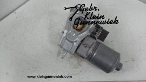 Used Front wiper motor Volkswagen Touran Price € 45,00 Margin scheme offered by Gebr.Klein Gunnewiek Ho.BV